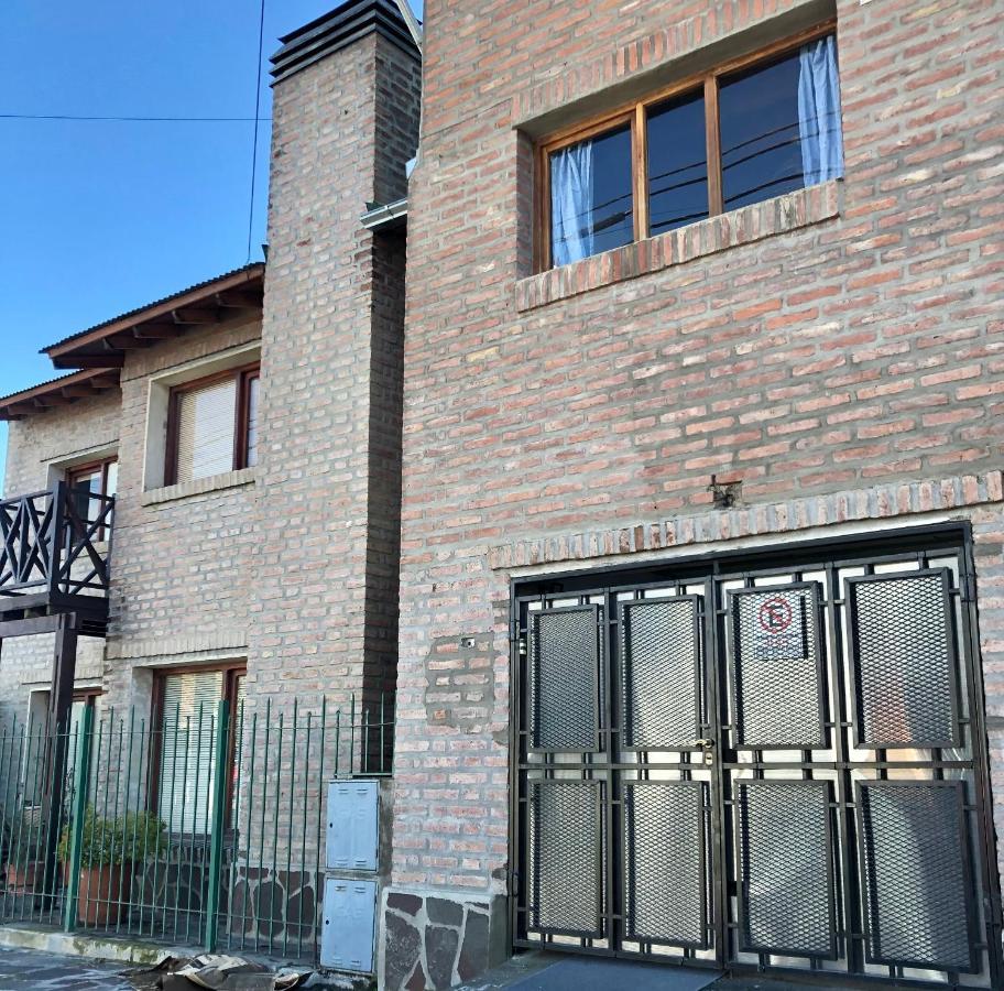 Apartment Quilmena Al Sur Departamento Centrico Esquel